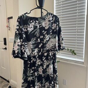 AX Paris Black and White Floral Long Sleeve Dress
